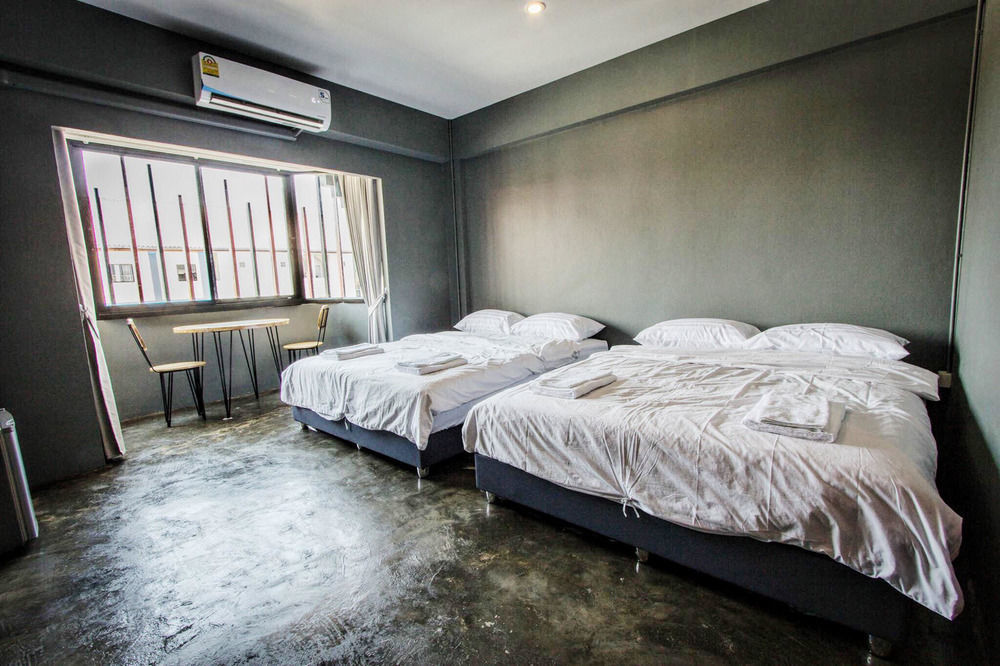 Sleep Airport Bed & Breakfast 2*